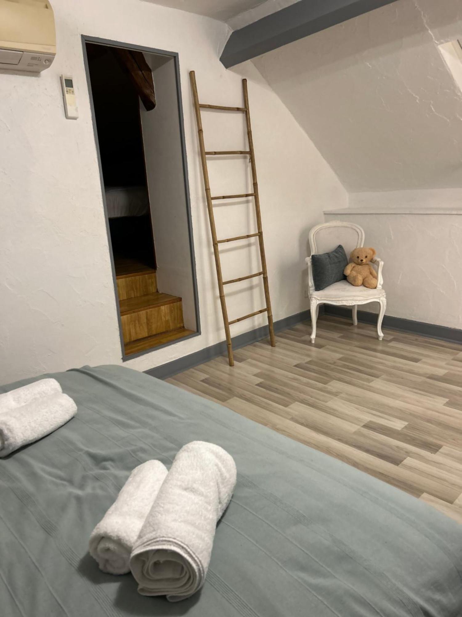 Villa Chez Brigitte Châtillon-sur-Marne Esterno foto